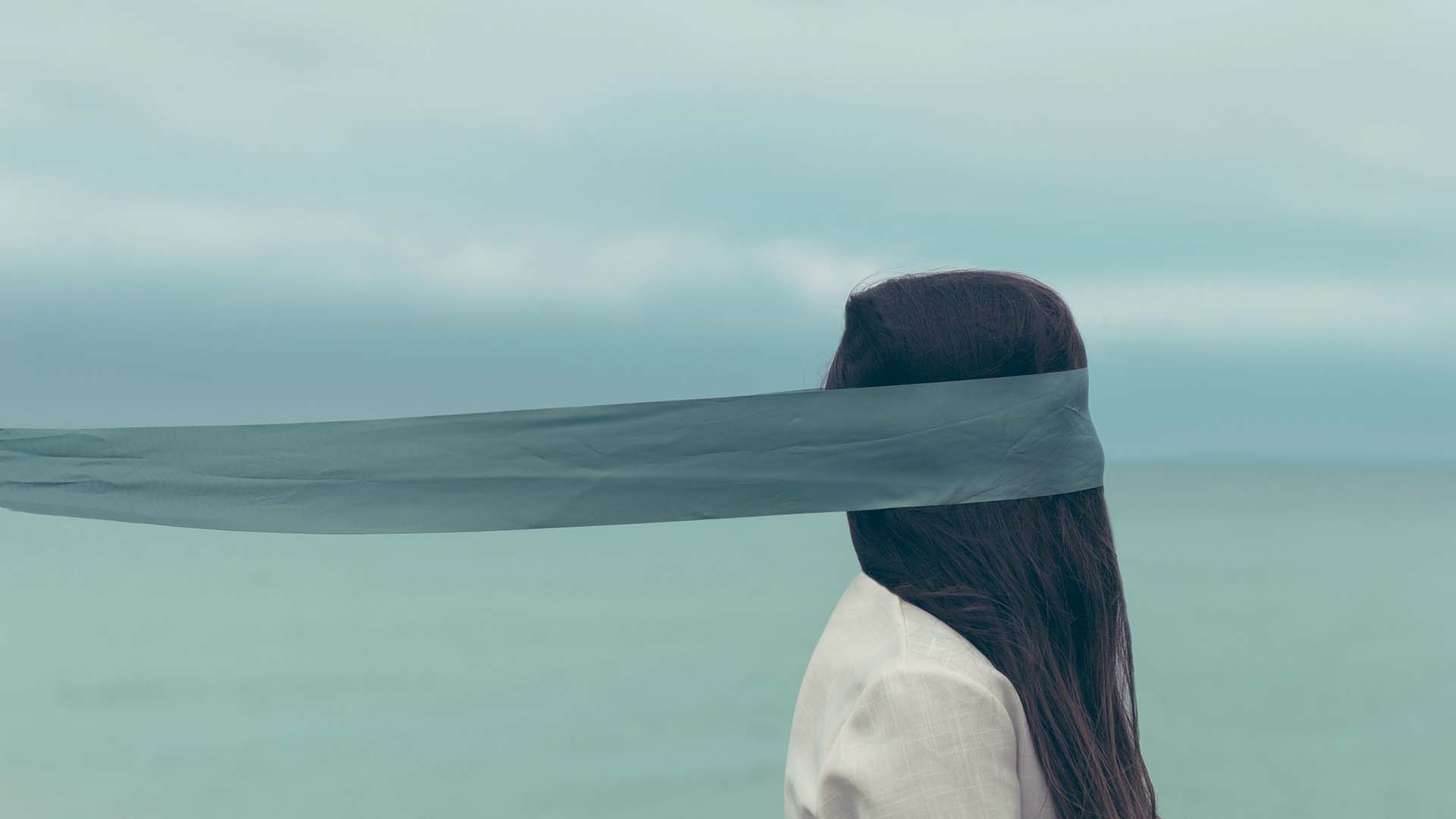 Becoming Coaching for women Article gaslighting at work